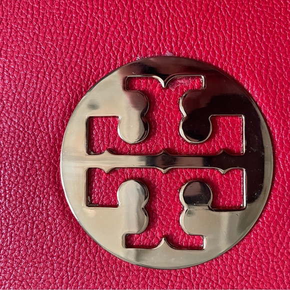 The NEW Tory Burch Bag Hot Pink - Picture 8 of 9